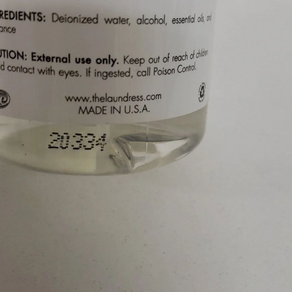 BUNDLE OF 2 The Laundress Fresh Wash Fabric Fresh - Picture 3 of 3